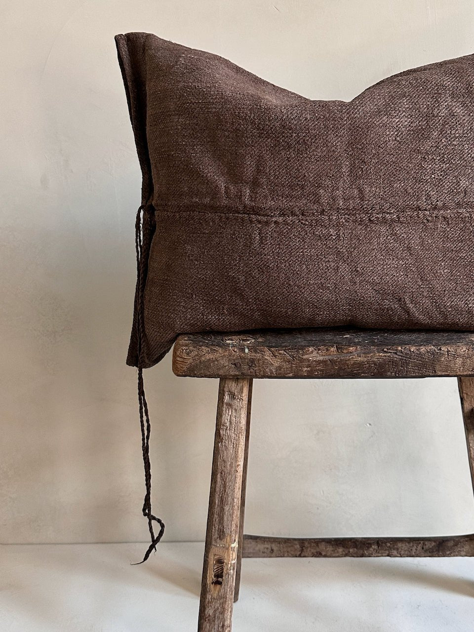 The Corner - L.E. N° 131 60 x 42 cm - Cushions