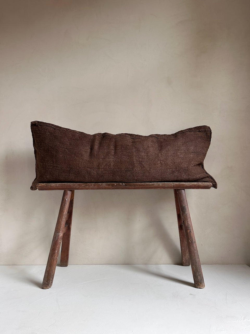 The Corner - L.E. N° 152 105 x 40 cm - Cushions