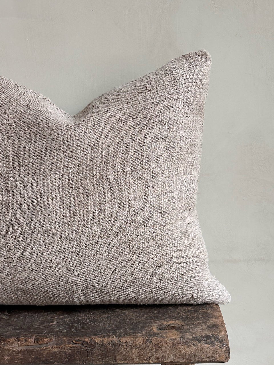 The Corner - L.E. N° 160 1(2) 48 x 42 cm - Cushions