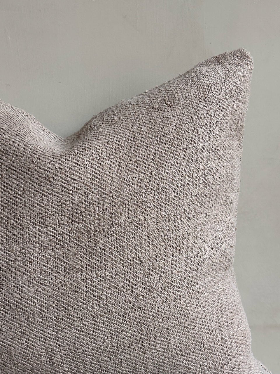 The Corner - L.E. N° 160 1(2) 48 x 42 cm - Cushions