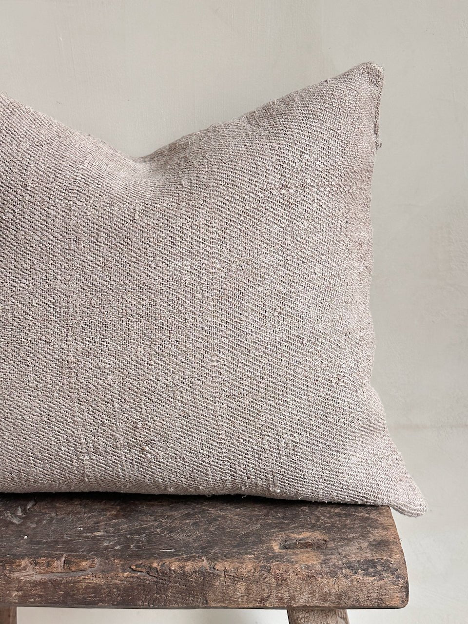 The Corner - L.E. N° 160 2(2) 48 x 42 cm (Copy) - Cushions