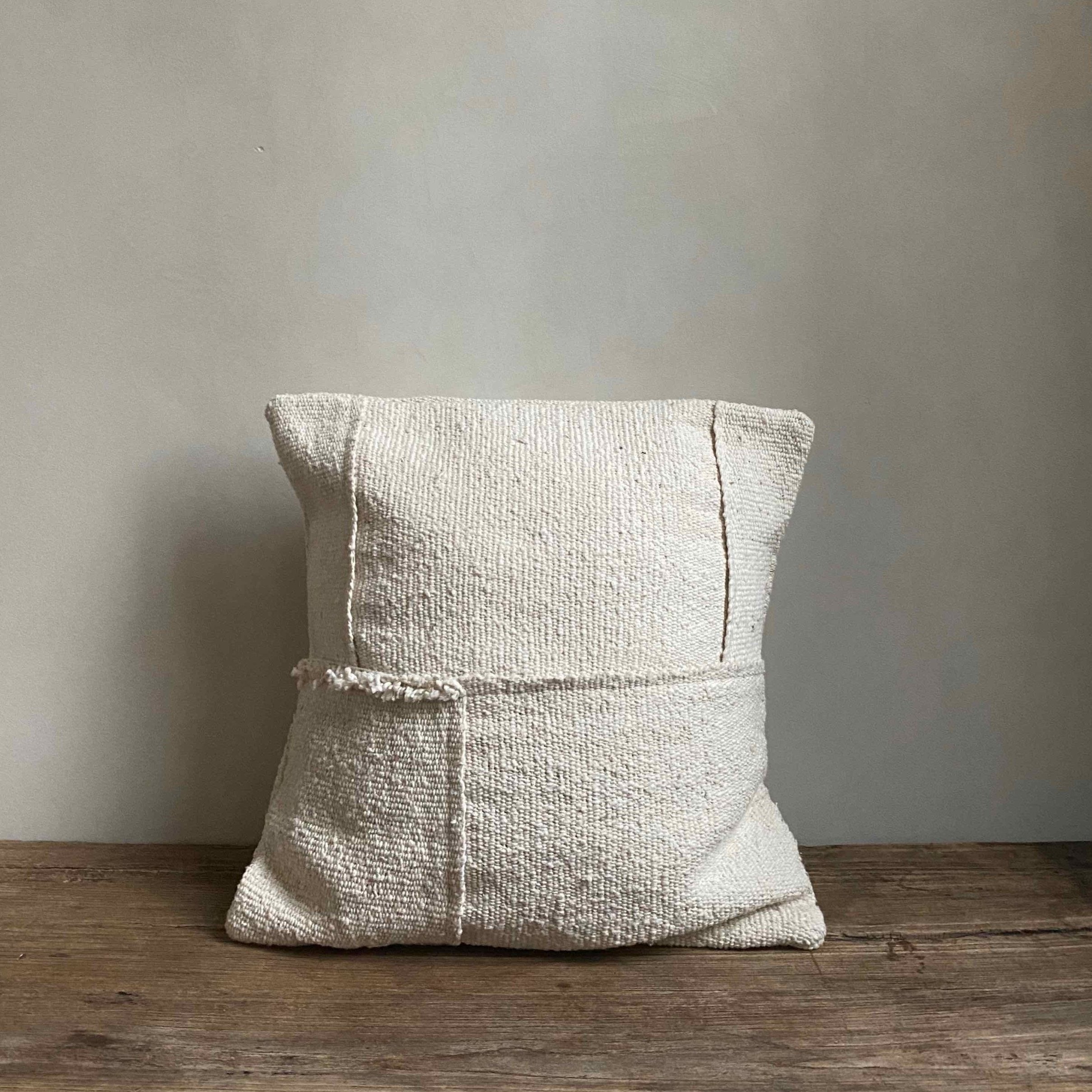The Corner - L.E. N° 56 Recto Verso 60 x 60 - Cushions
