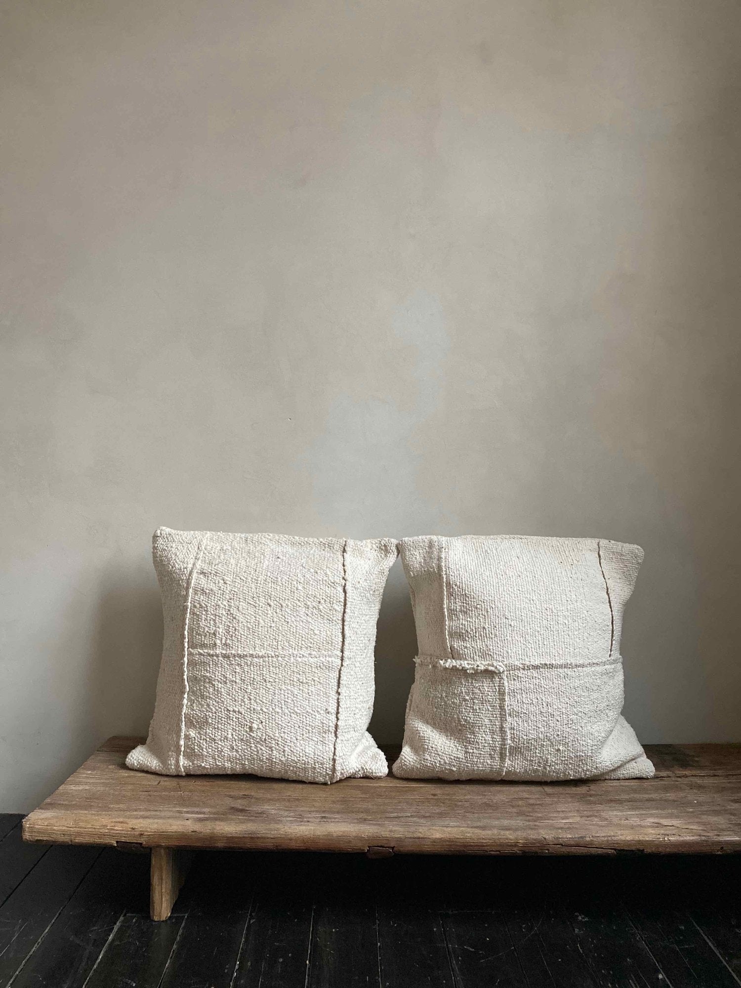 The Corner - L.E. N° 58 Recto Verso 60 x 60 - Cushions