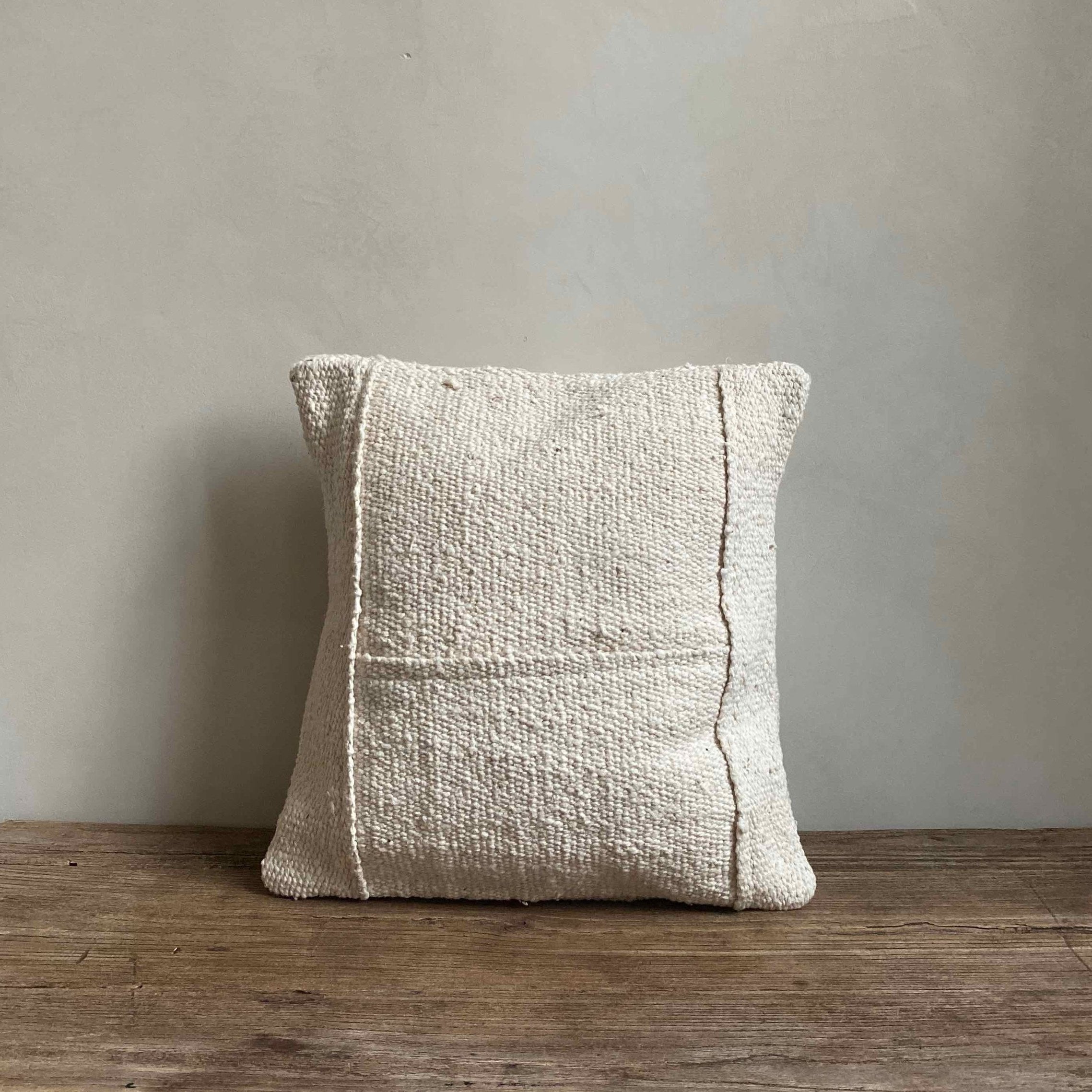 The Corner - L.E. N° 59 Recto verso 50 x 50 - Cushions