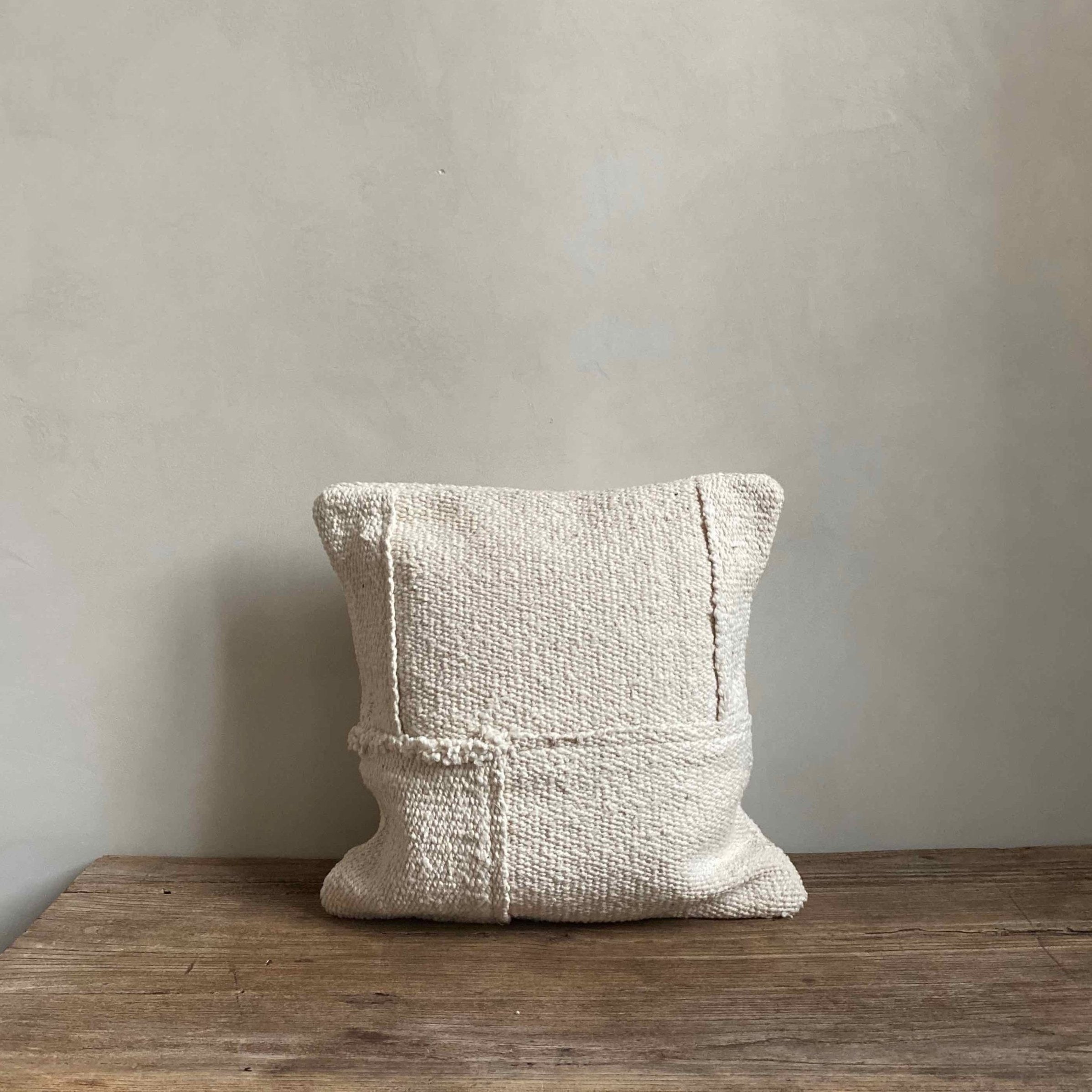 The Corner - L.E. N° 61 Recto Verso 50 x 50 - Cushions