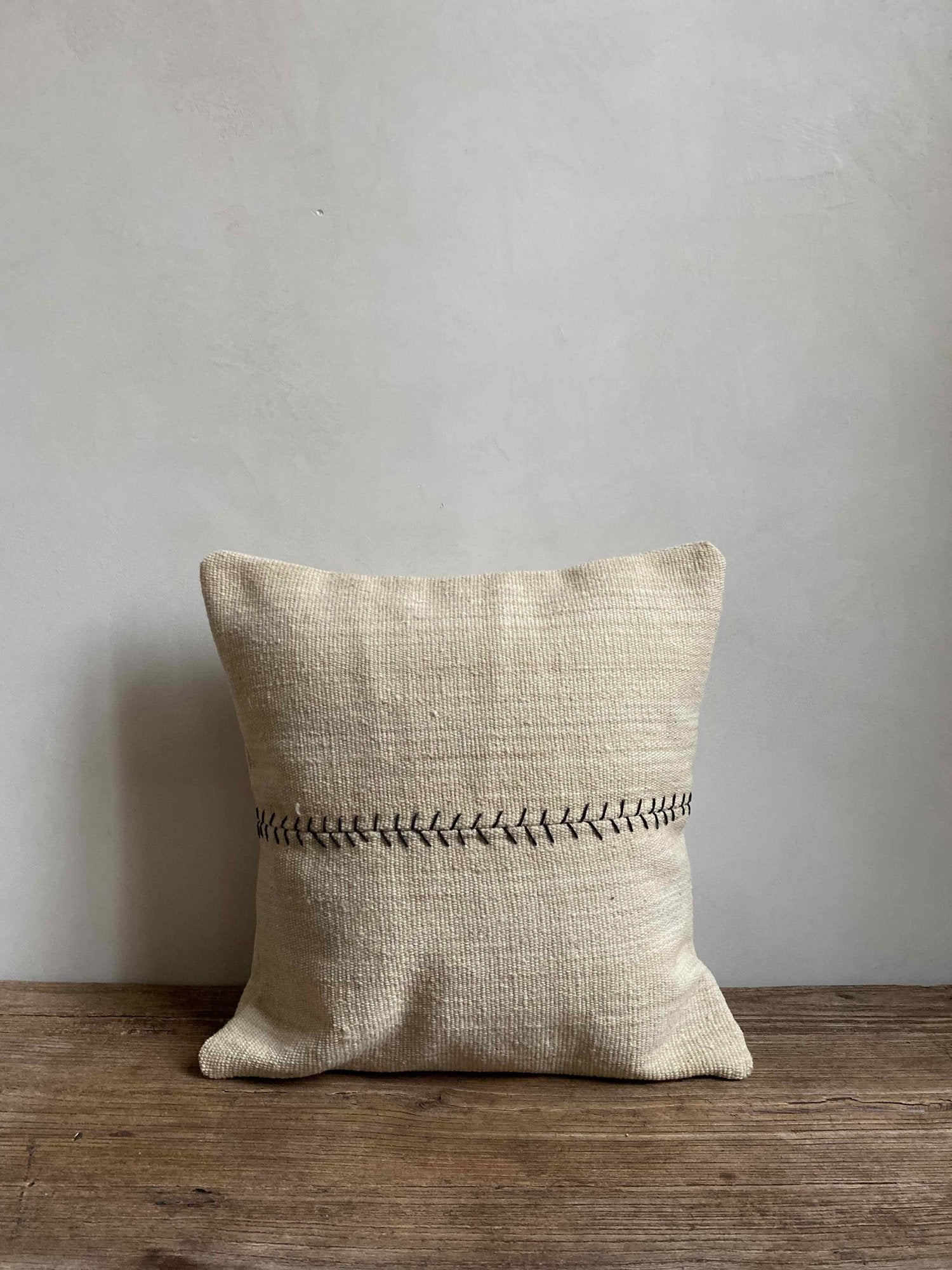 The Corner - L.E. N° 62 Recto Verso 50 x 50 - Cushions