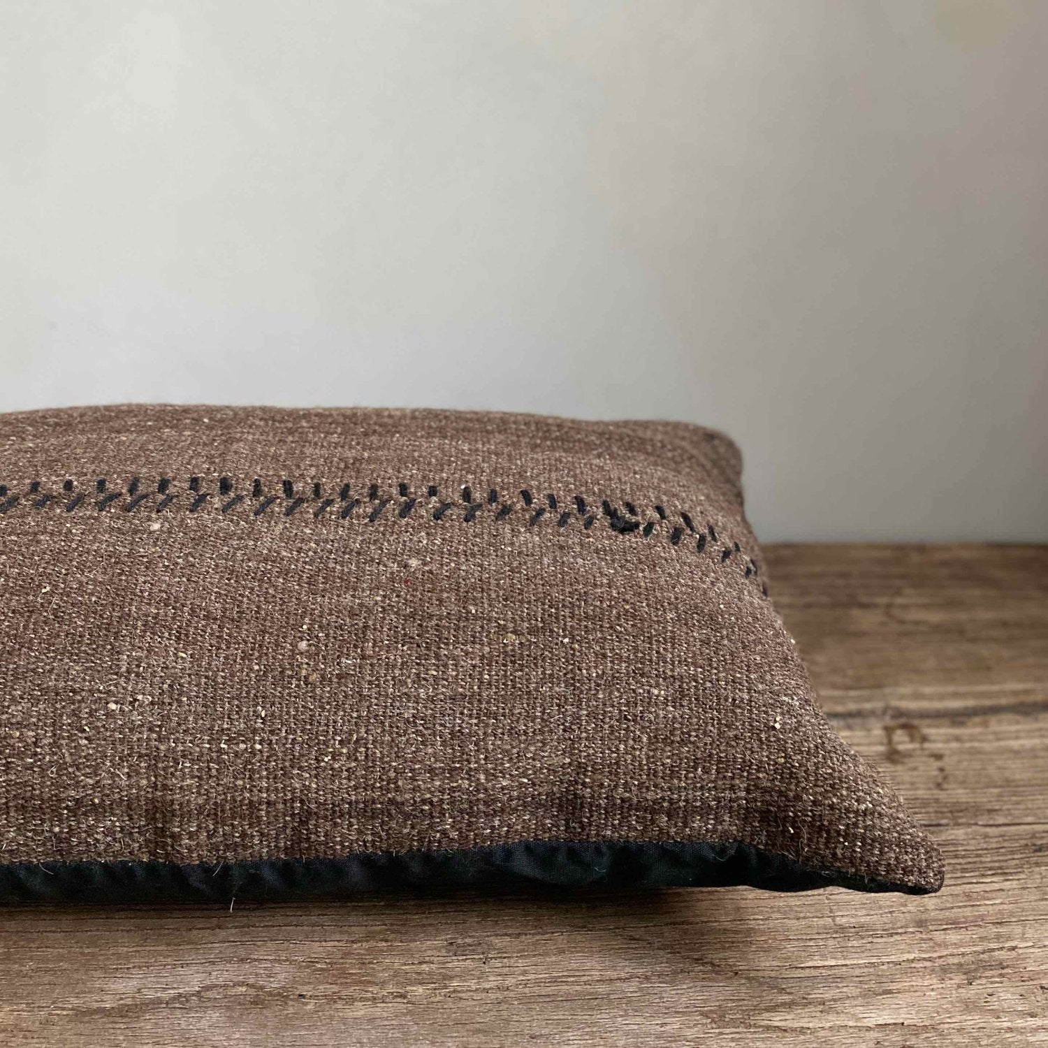 The Corner - L.E. N° 63 70 x 30 - Cushions