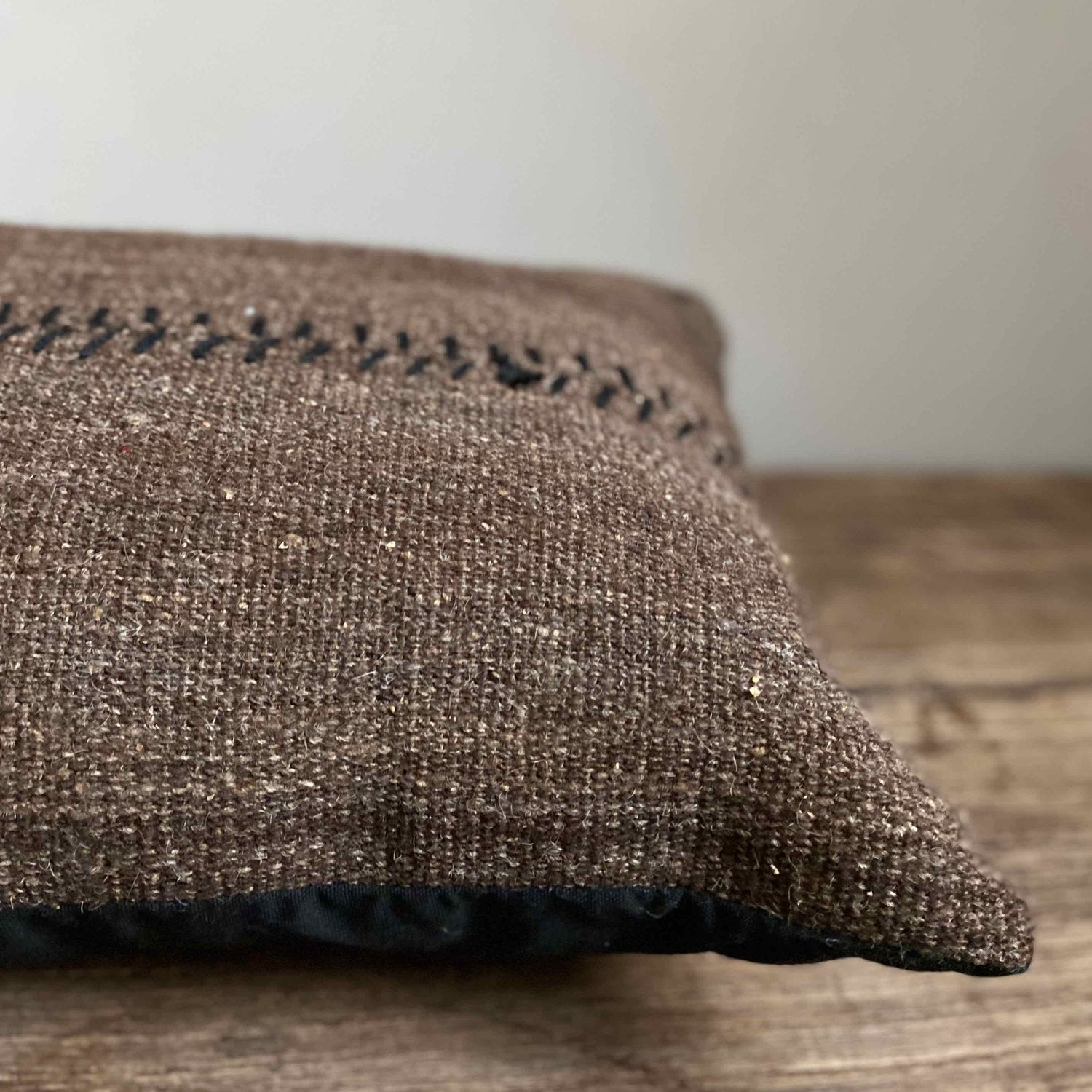The Corner - L.E. N° 63 70 x 30 - Cushions