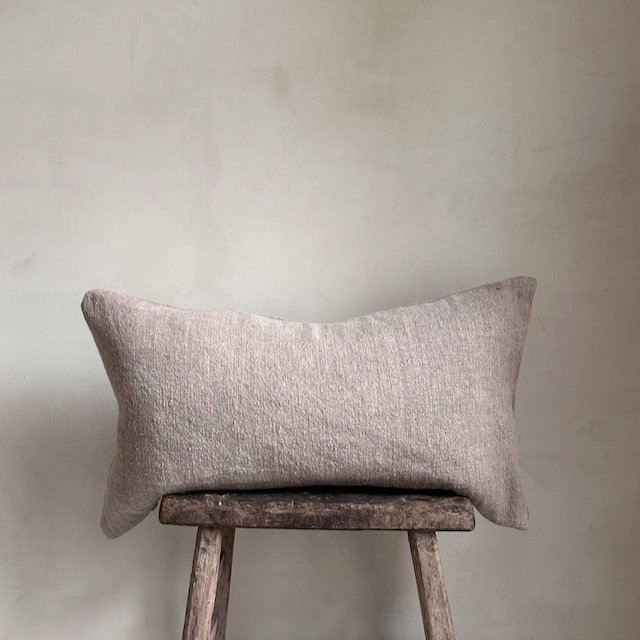 The Corner - L.E. N° 76 70 x 40 (1) - Cushions