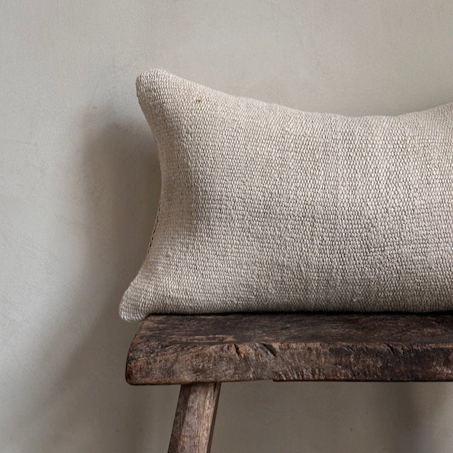 The Corner - L.E. N° 83 50 x 30 (1) - Cushions