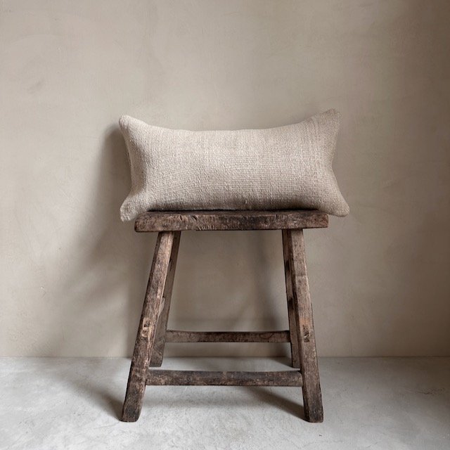 The Corner - L.E. N° 83 60 x 30 1(2) - Cushions