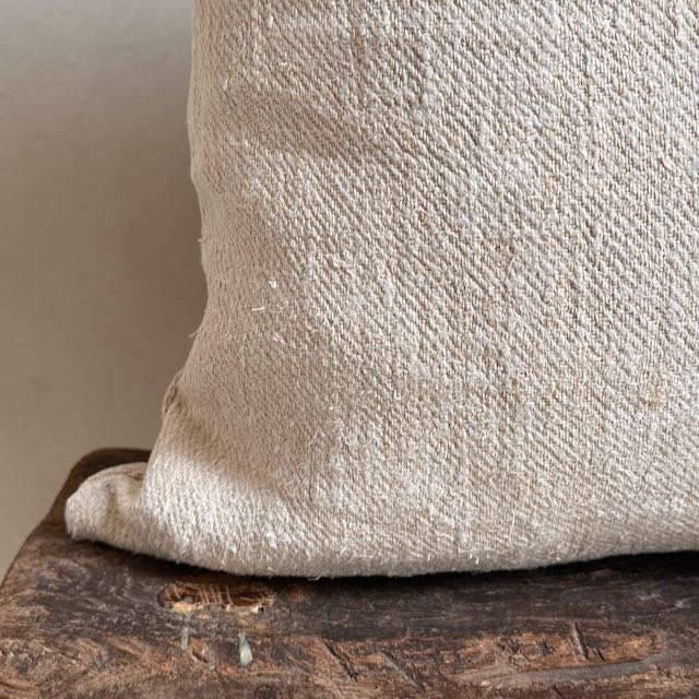 The Corner - L.E. N° 97 45 x 45 - Cushions