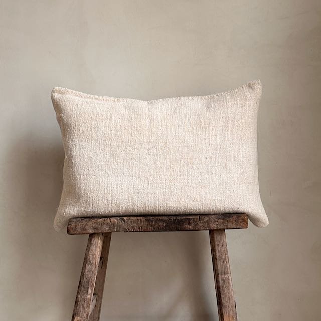 The Corner - L.E. N° 98 60 x 40 1 (2) - Cushions