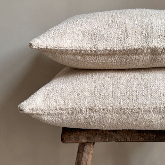 The Corner - L.E. N° 98 60 x 40 1 (2) - Cushions
