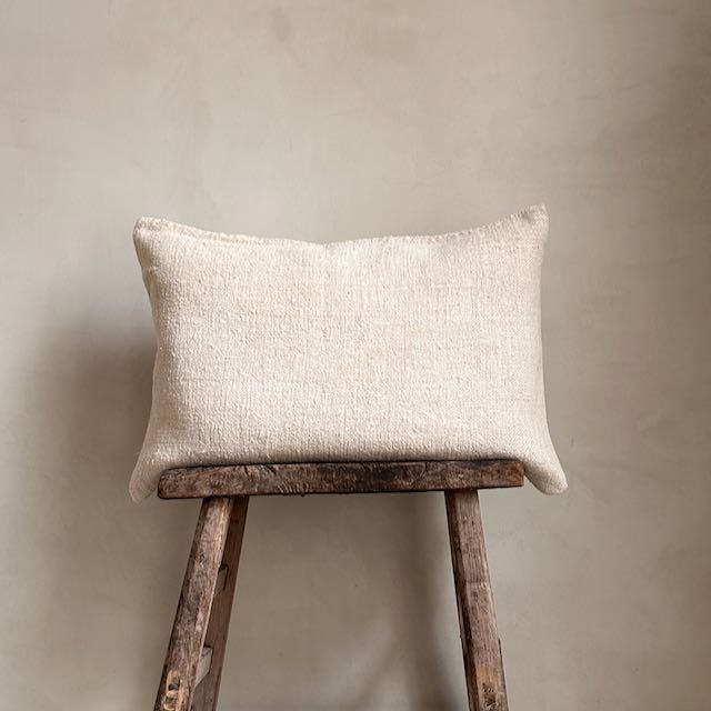 The Corner - L.E. N° 98 60 x 40 1 (2) - Cushions