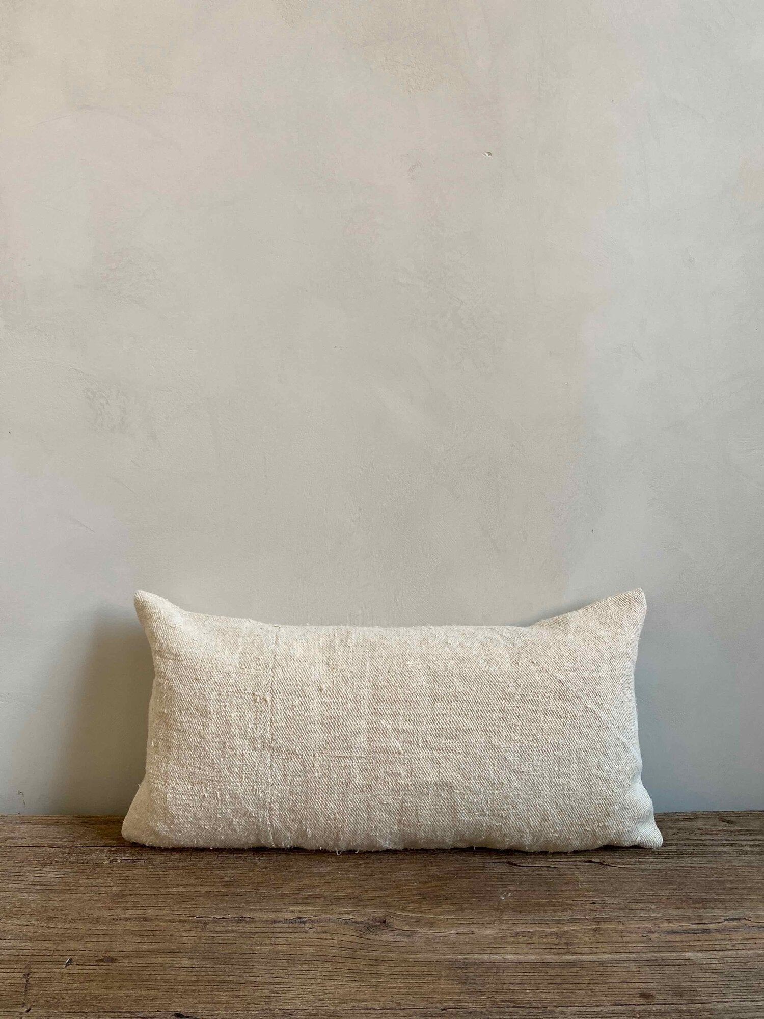 The Corner - L.E. N°34 60 x 30 - Cushions