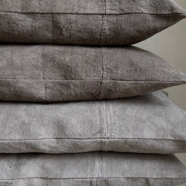 The Corner - L.E. N°79 60 x 40 1 (3) - Cushions