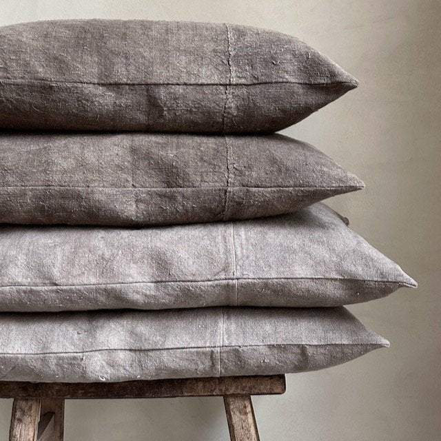 The Corner - L.E. N°79 60 x 40 1 (3) - Cushions