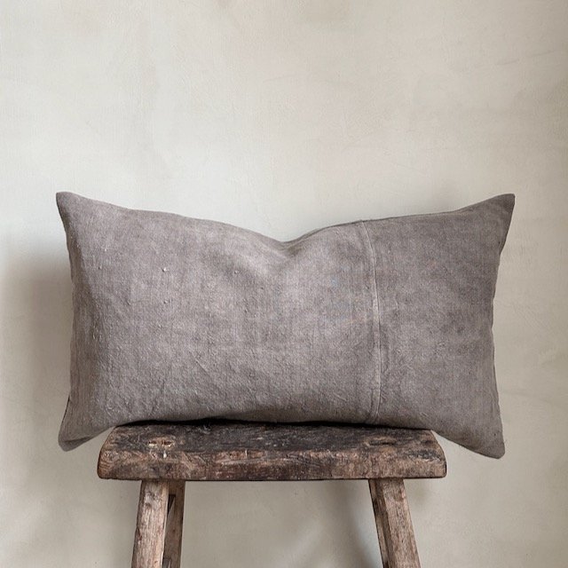 The Corner - L.E. N°82 70 x 40 1(4) - Cushions