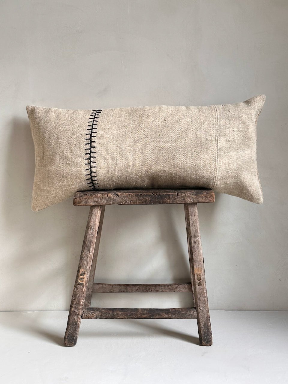 The Corner - Limited edition N° 141 80 x 37 cm - Cushions