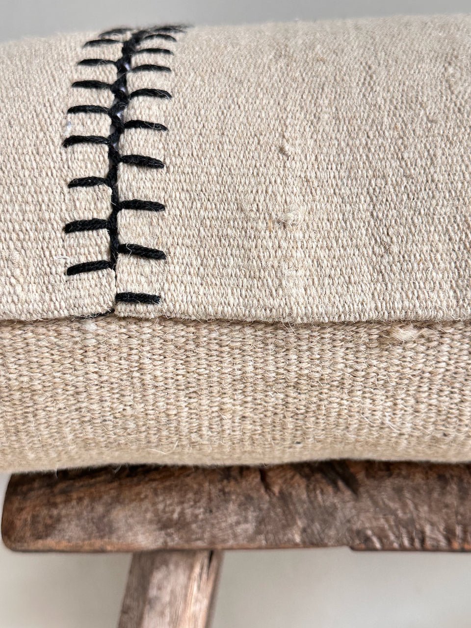 The Corner - Limited edition N° 141 80 x 37 cm - Cushions