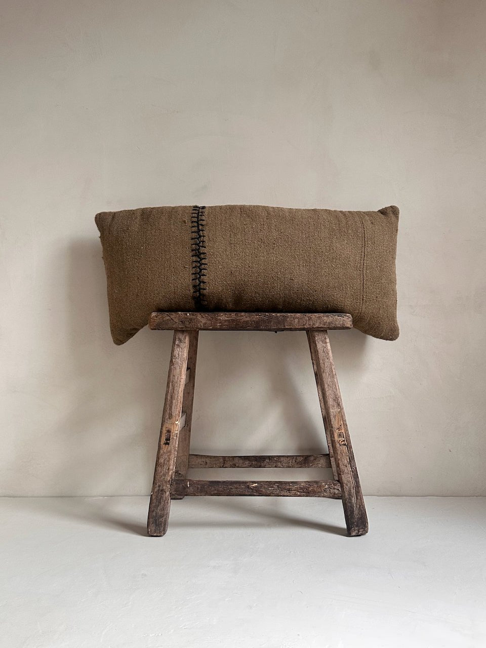 The Corner - Limited edition N° 146 75 x 35 cm - Cushions