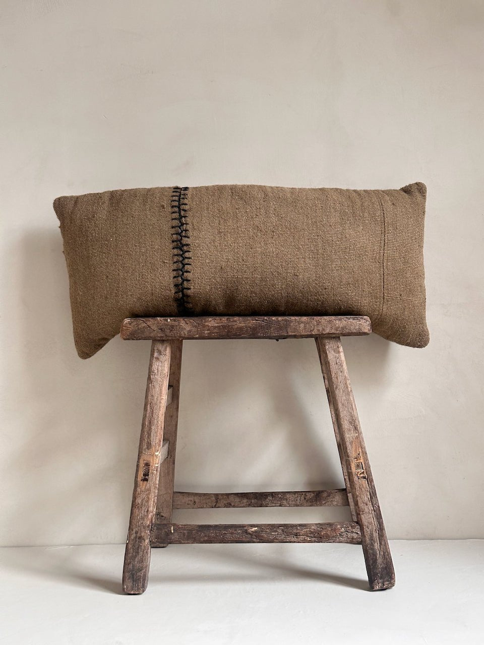 The Corner - Limited edition N° 146 75 x 35 cm - Cushions