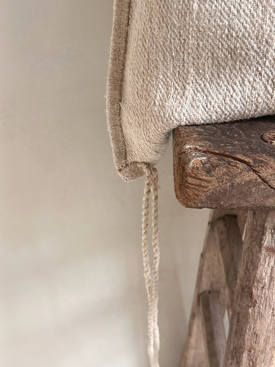 The Corner - Limited edition N° 245 60 x 40 cm 2/2 - Cushions