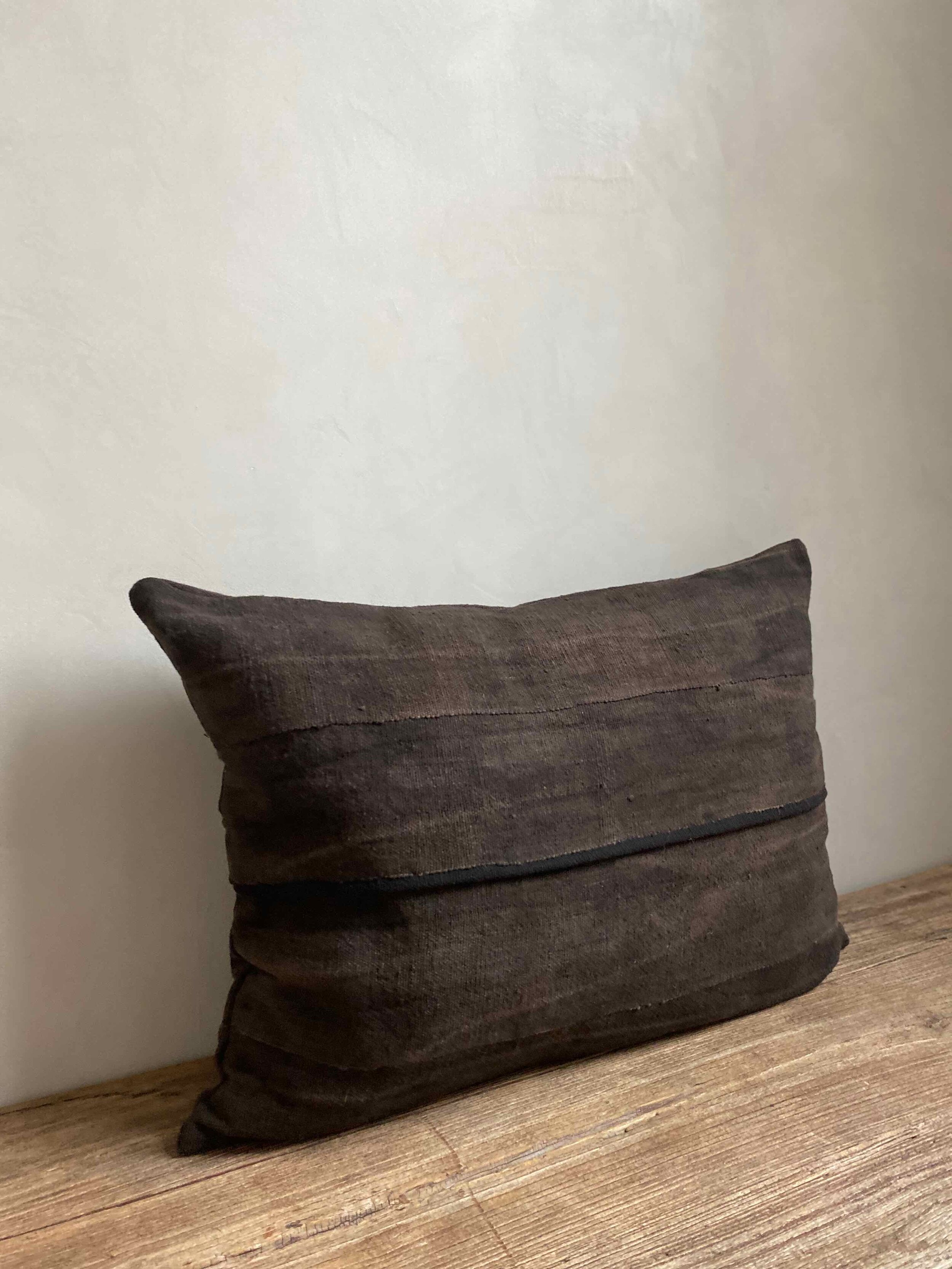 The Corner - Limited edition N° 9 - Cushions