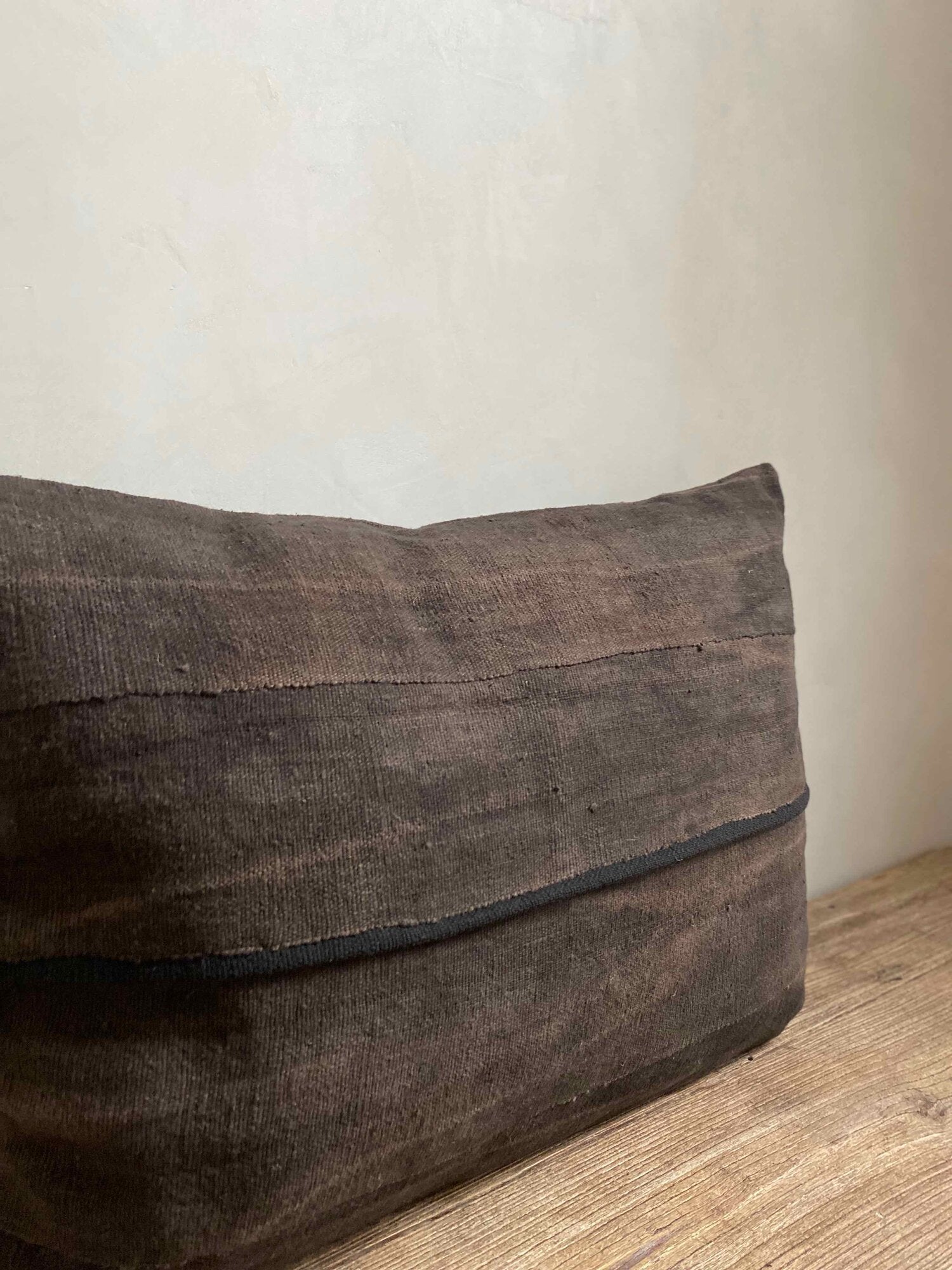 The Corner - Limited edition N° 9 - Cushions