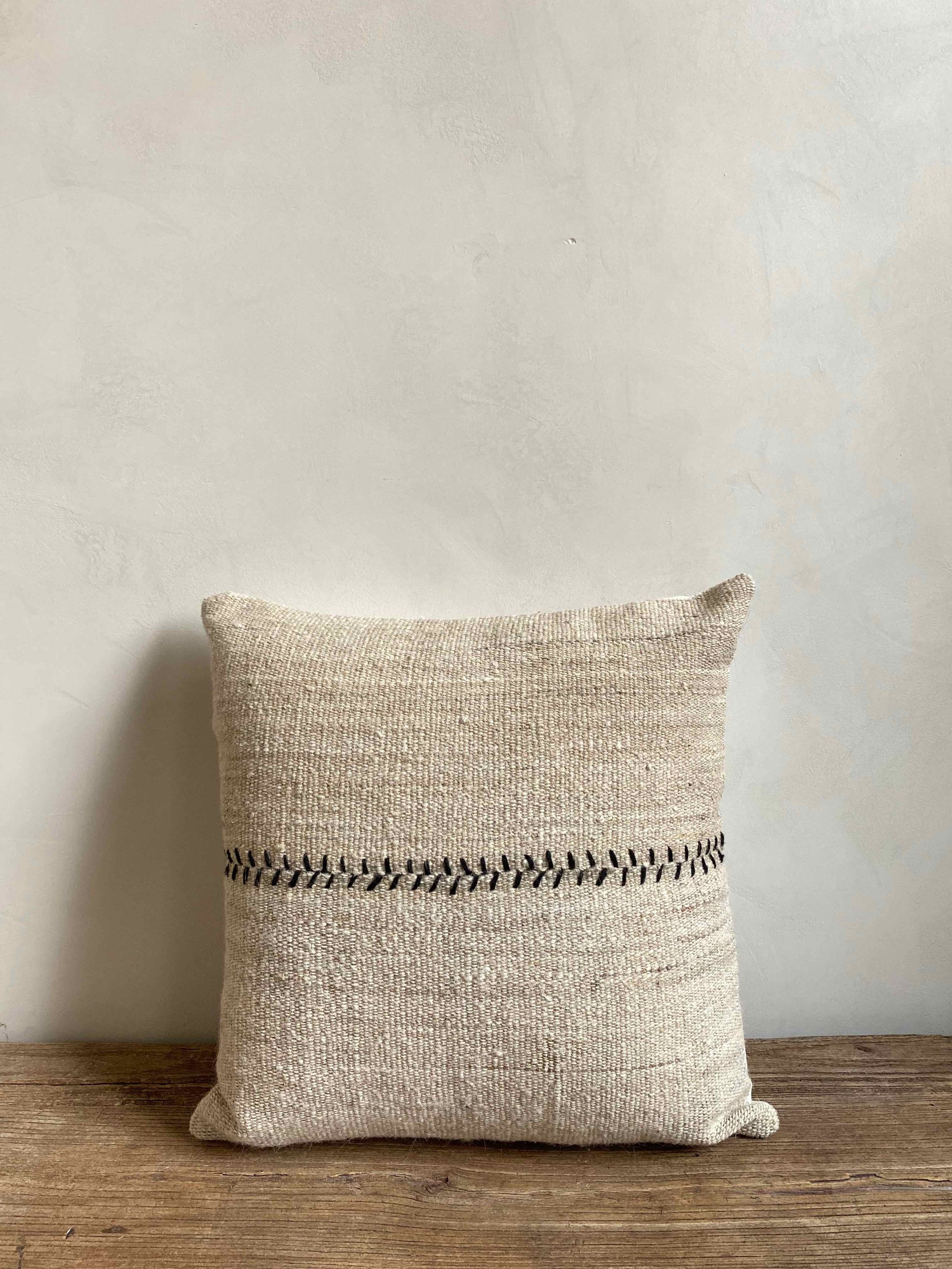 The Corner - Limited edition N°47 50 x 50 - Cushions