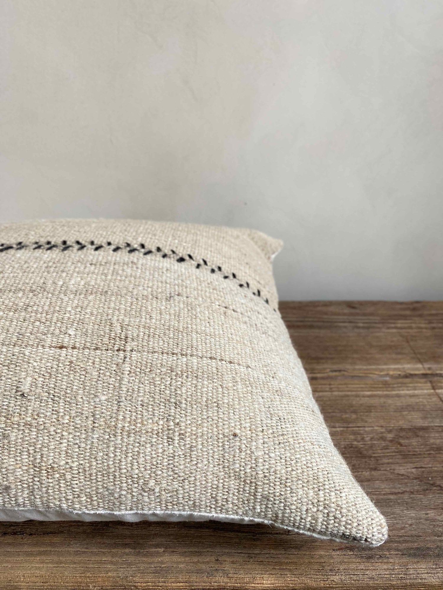 The Corner - Limited edition N°47 50 x 50 - Cushions