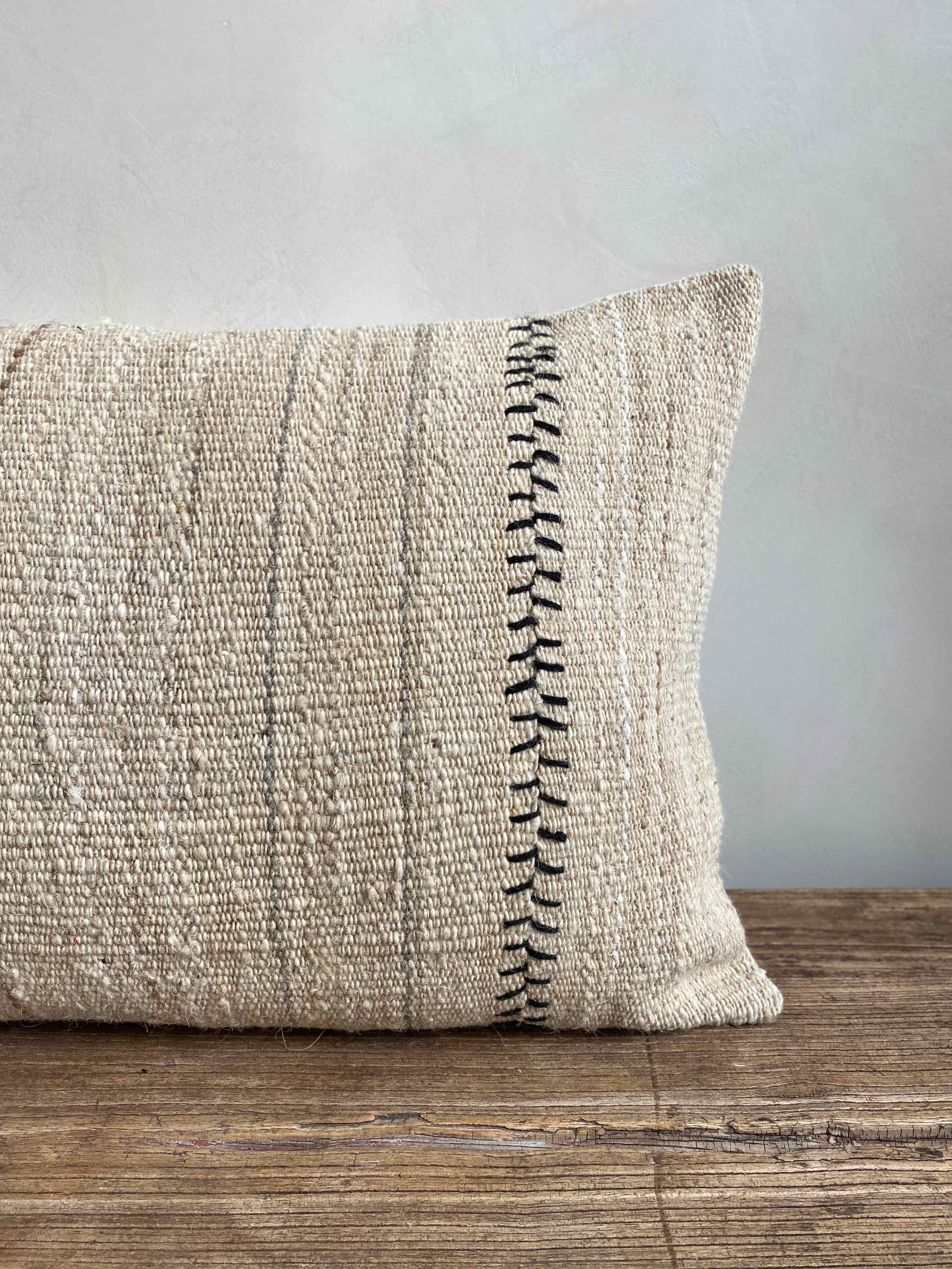 The Corner - Limited edition N°50 70 x 40 - Cushions