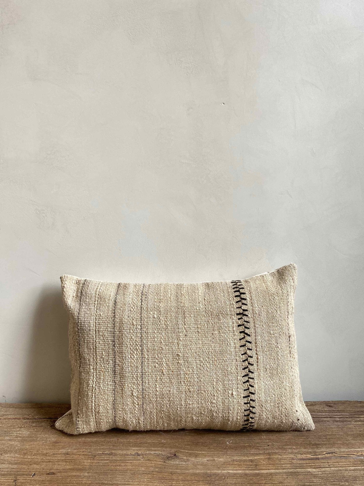 The Corner - Limited edition N°50 70 x 40 - Cushions