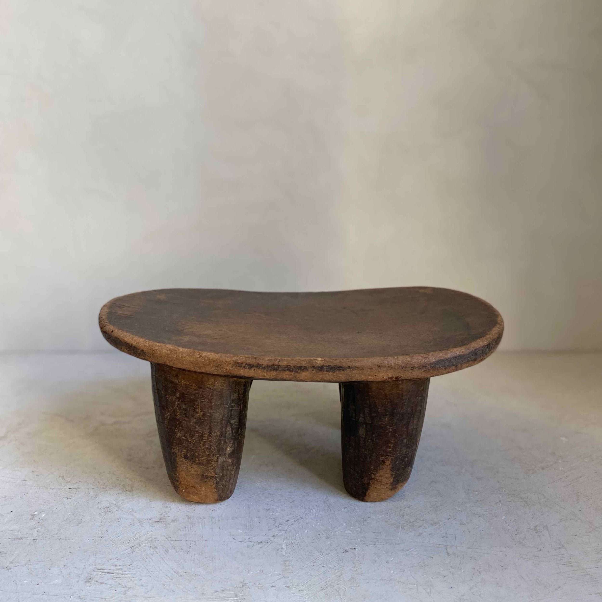 The Corner - Lobi Stool N° 7 - African Benches & Stools