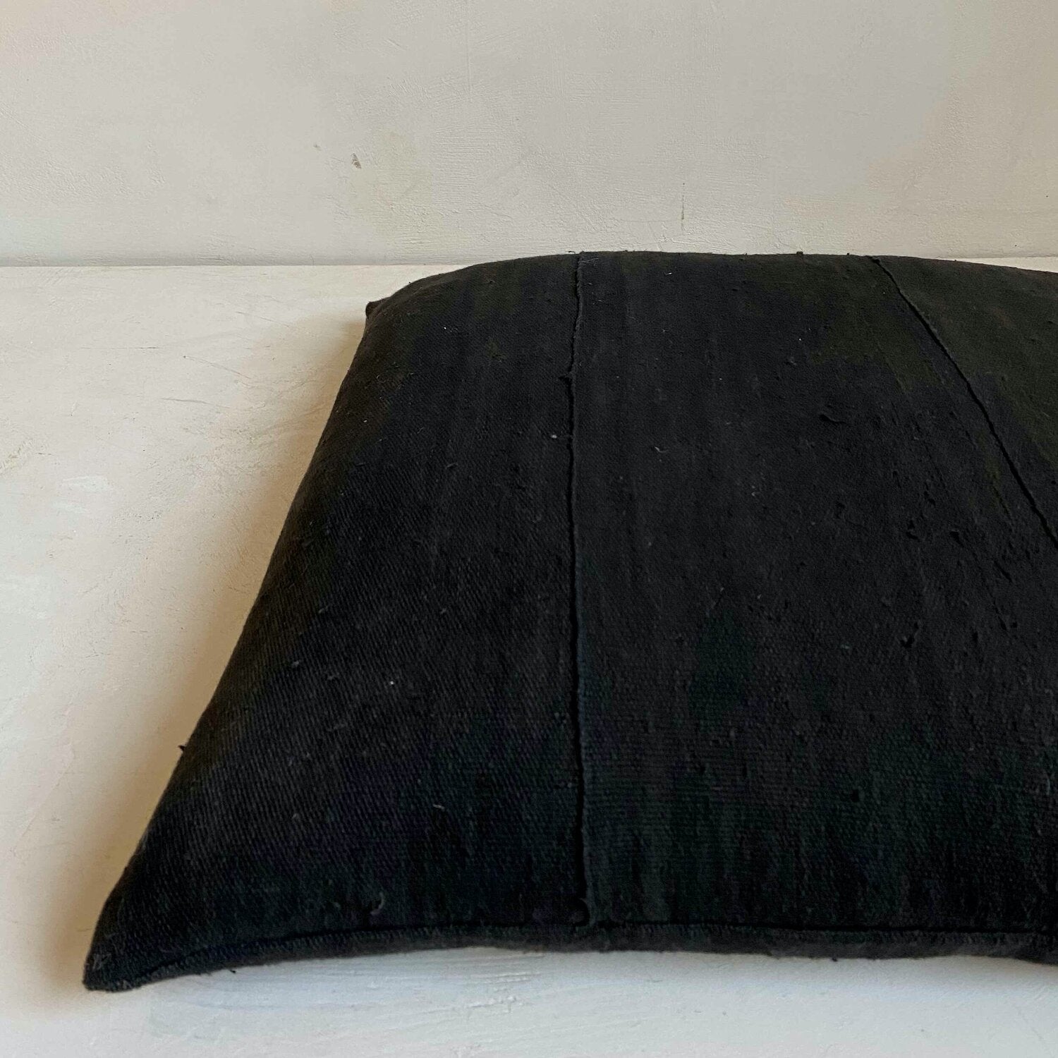 The Corner - Meditation cushion charcoal 50 x 50 - Cushions