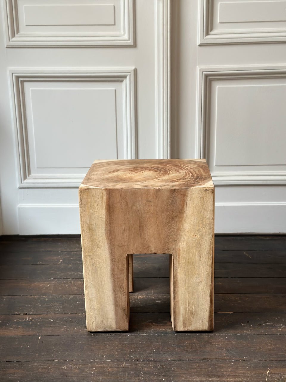 The Corner - OOA 004 - Natural - XLarge - Side Tables & Stools