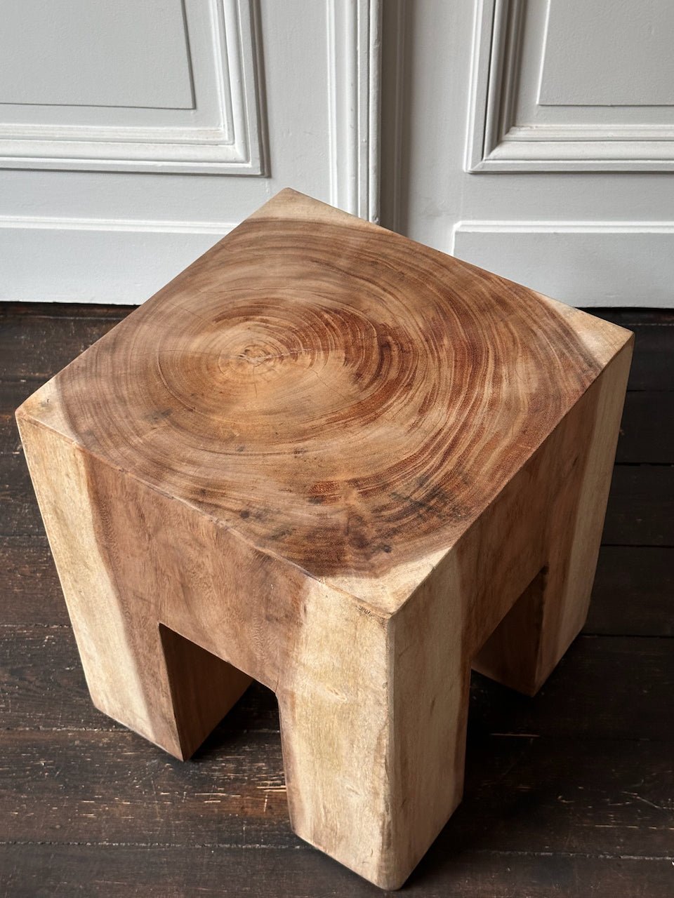 The Corner - OOA 004 - Natural - XLarge - Side Tables & Stools