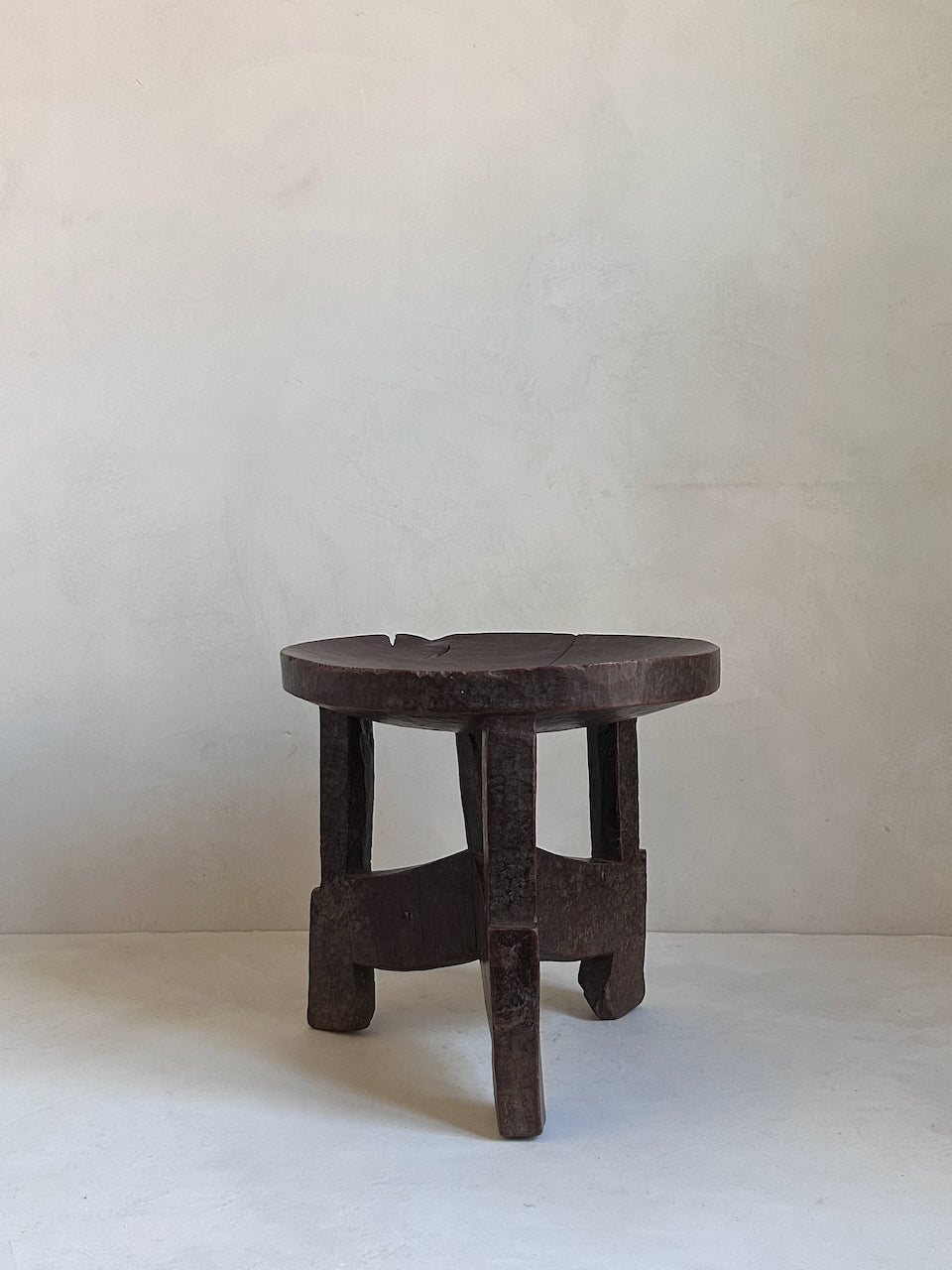 The Corner - Oromo stool N° 76 - African Benches & Stools