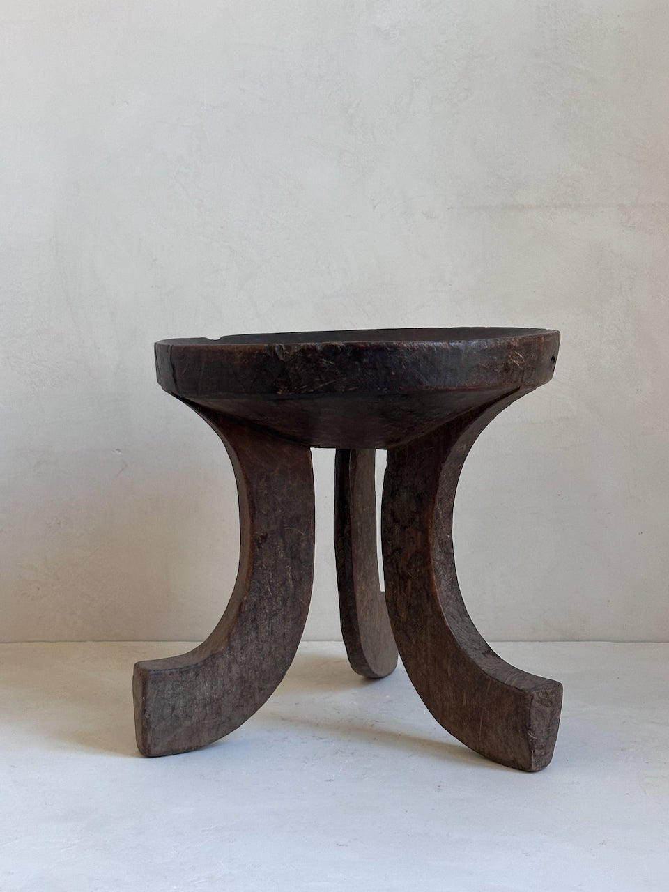 The Corner - Oromo stool N° 77 - African Benches & Stools