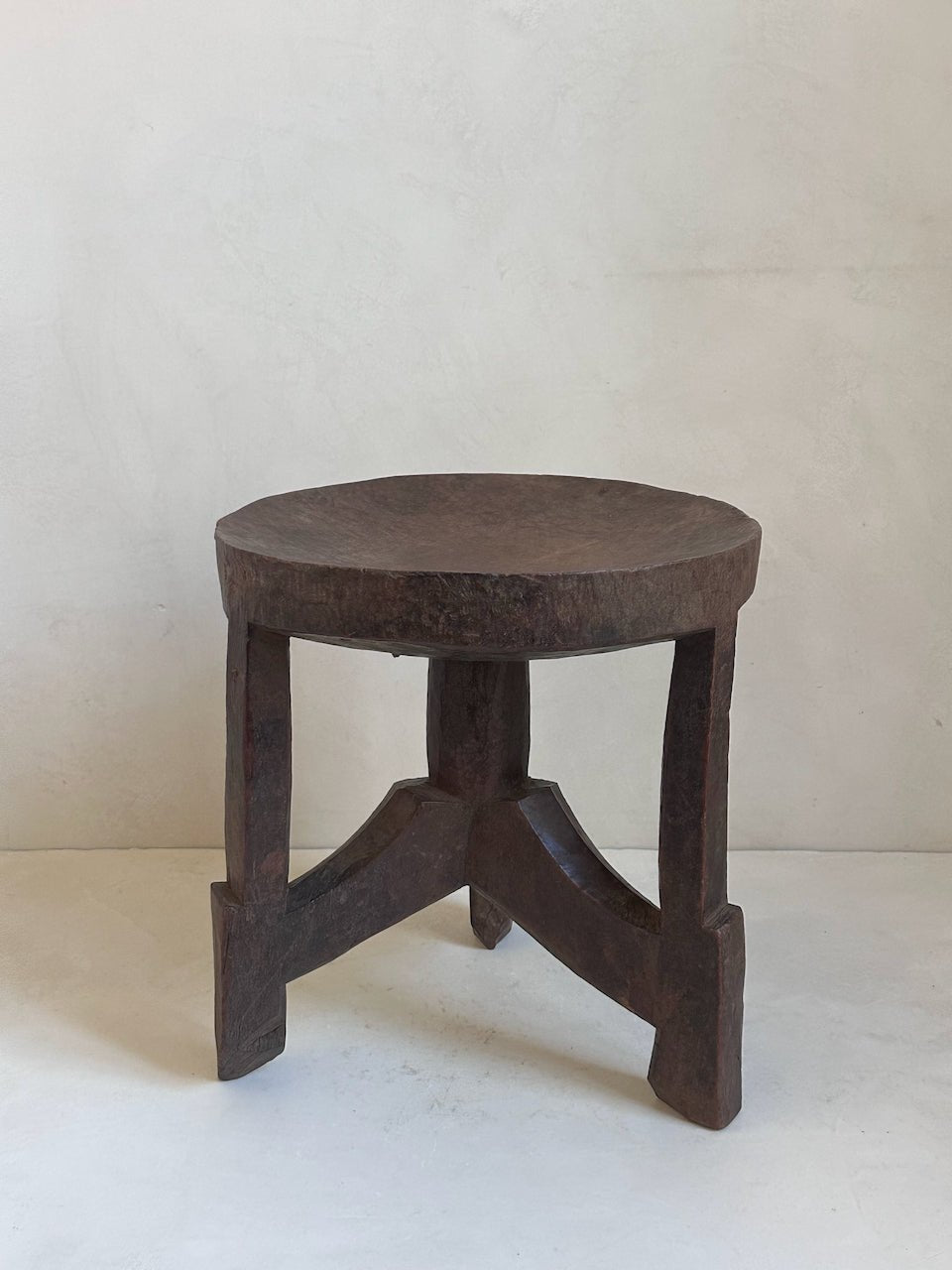 The Corner - Oromo stool N° 78 - African Benches & Stools