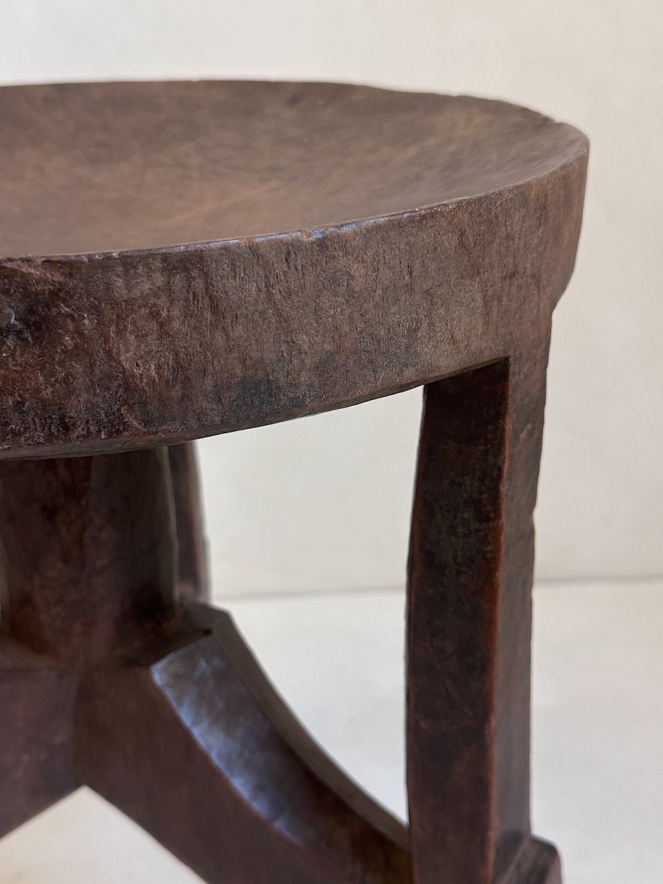 The Corner - Oromo stool N° 78 - African Benches & Stools