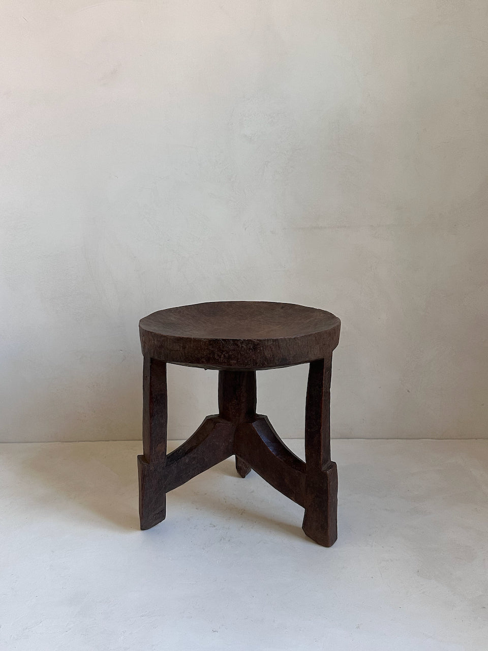 The Corner - Oromo stool N° 78 - African Benches & Stools