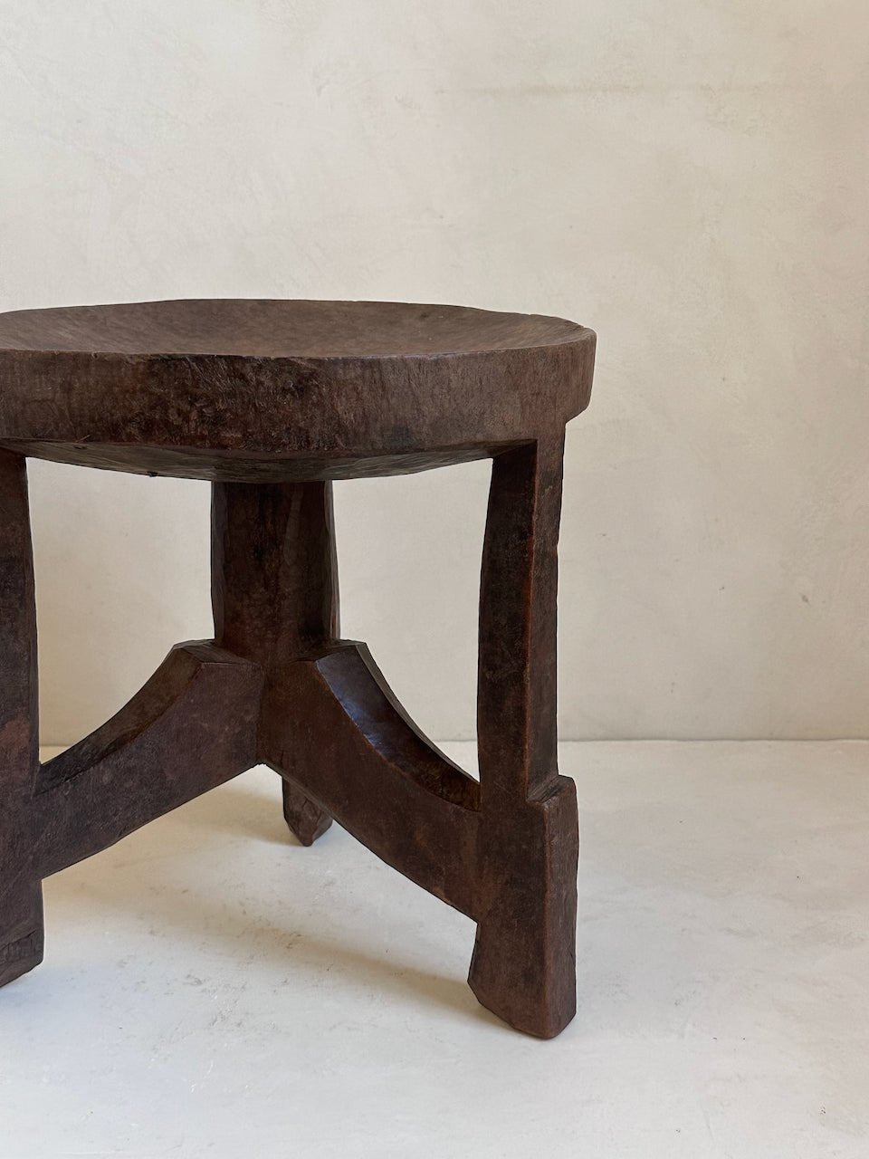 The Corner - Oromo stool N° 78 - African Benches & Stools