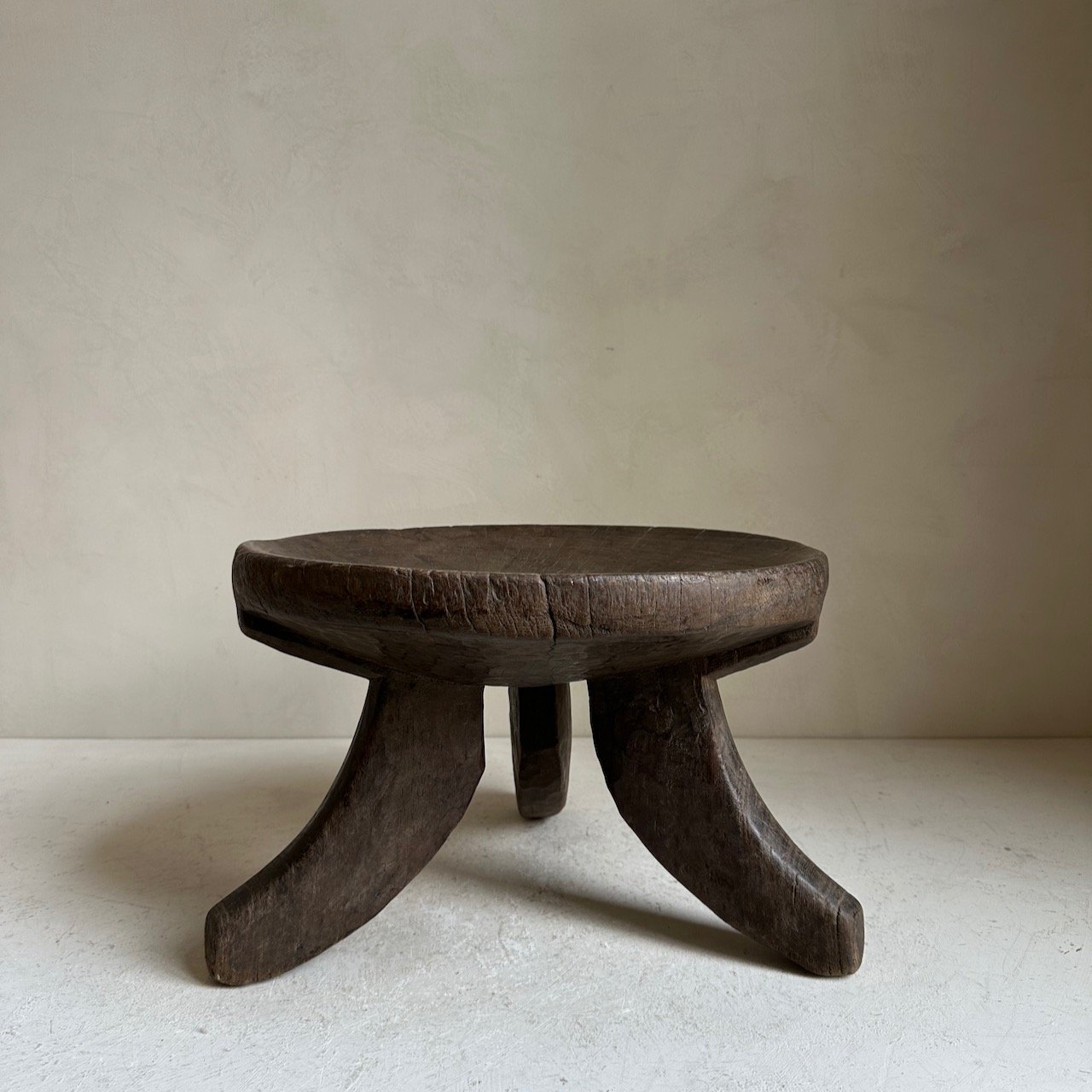 The Corner - Oromo stool N° 45 - African Benches & Stools