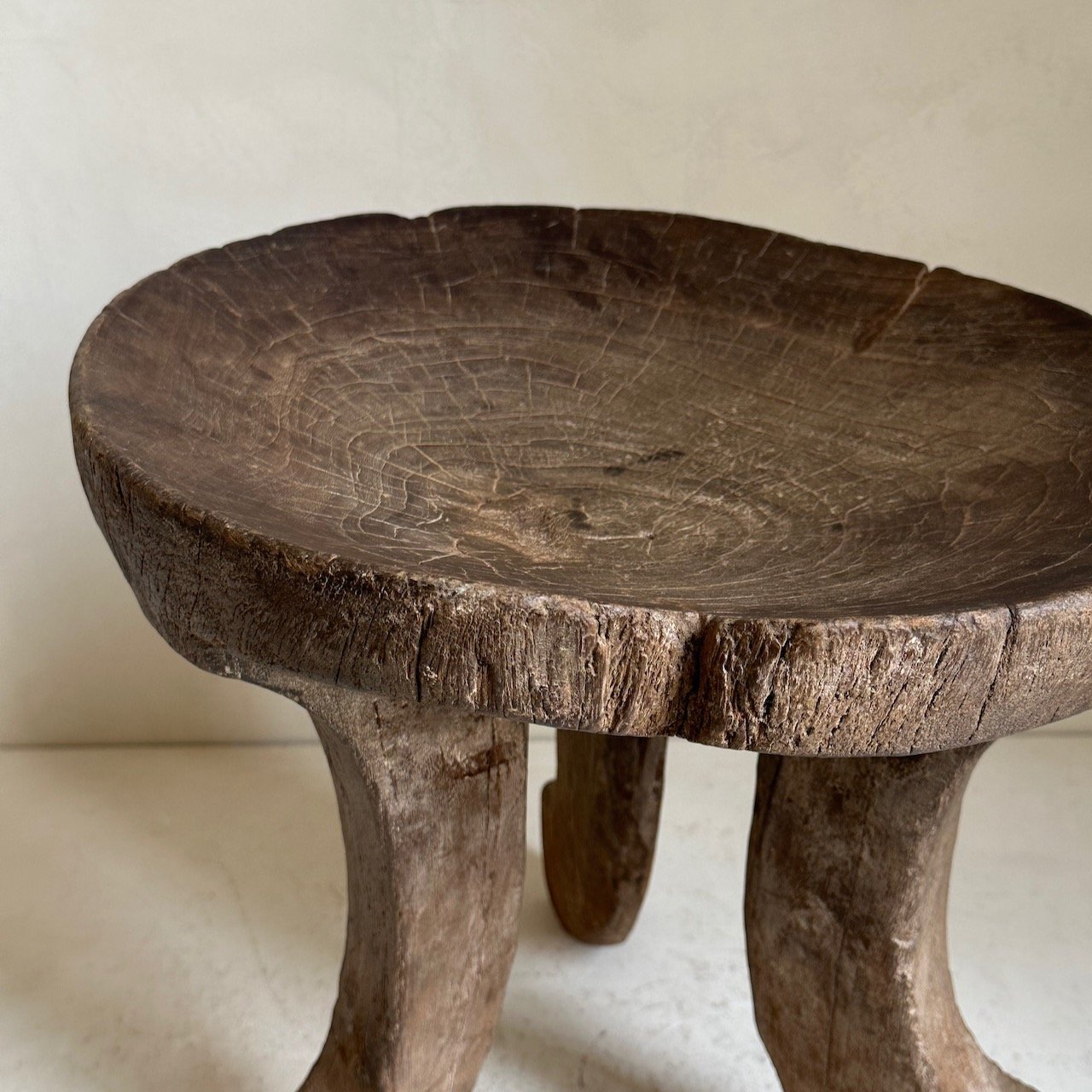 The Corner - Oromo stool N° 46 - African Benches & Stools