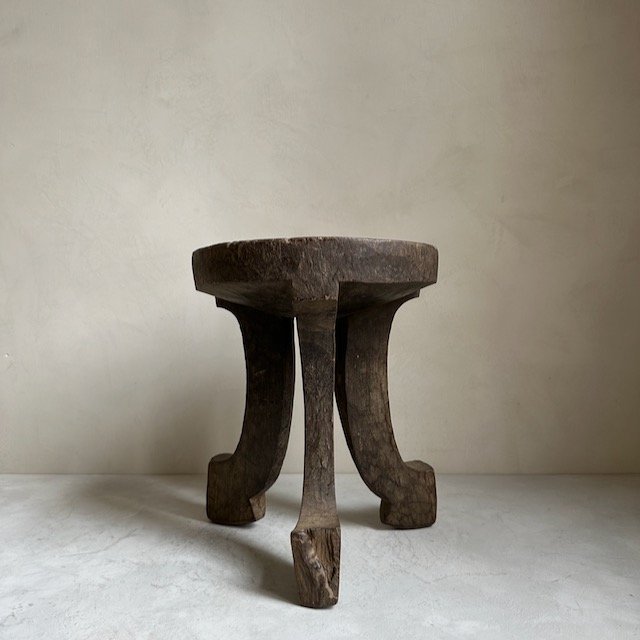 The Corner - Oromo stool N° 52 - African Benches & Stools