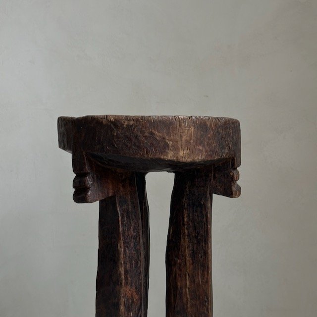 The Corner - Oromo stool N° 60 - African Benches & Stools
