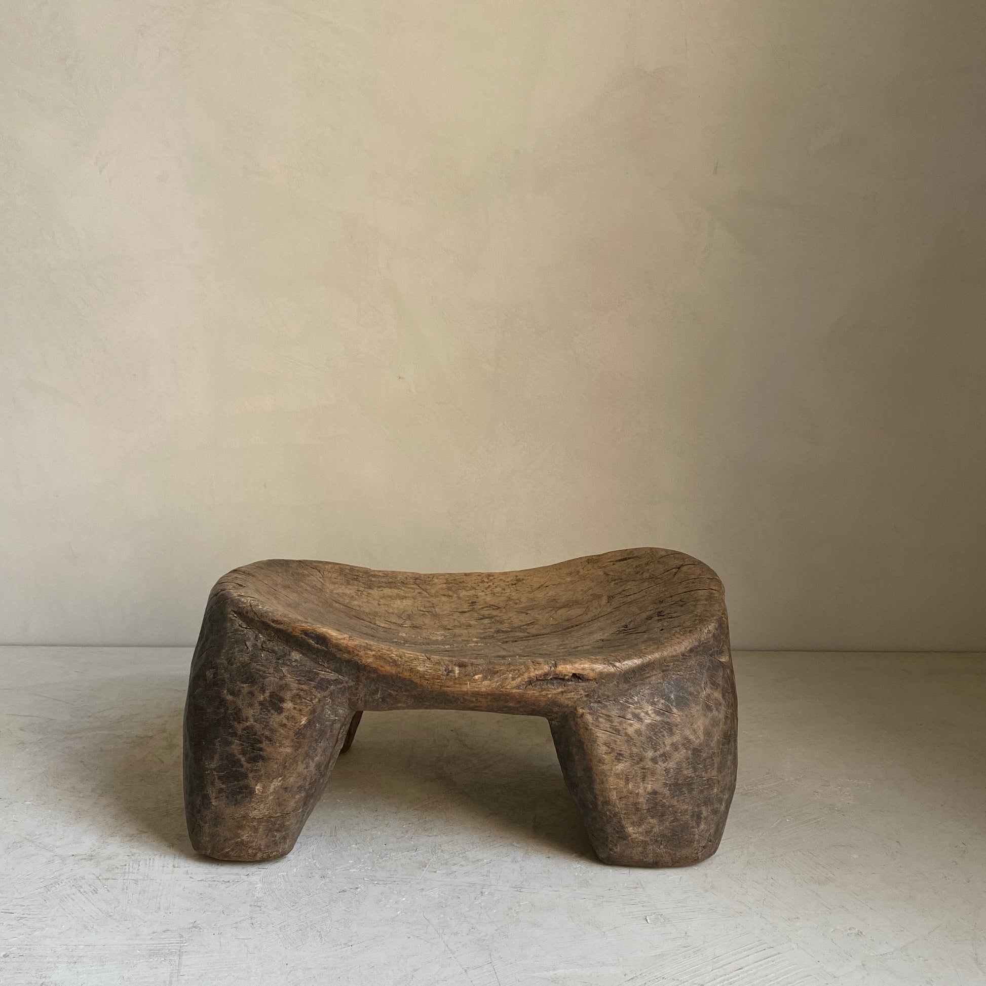 The Corner - Oromo stool No 27 - African Benches & Stools