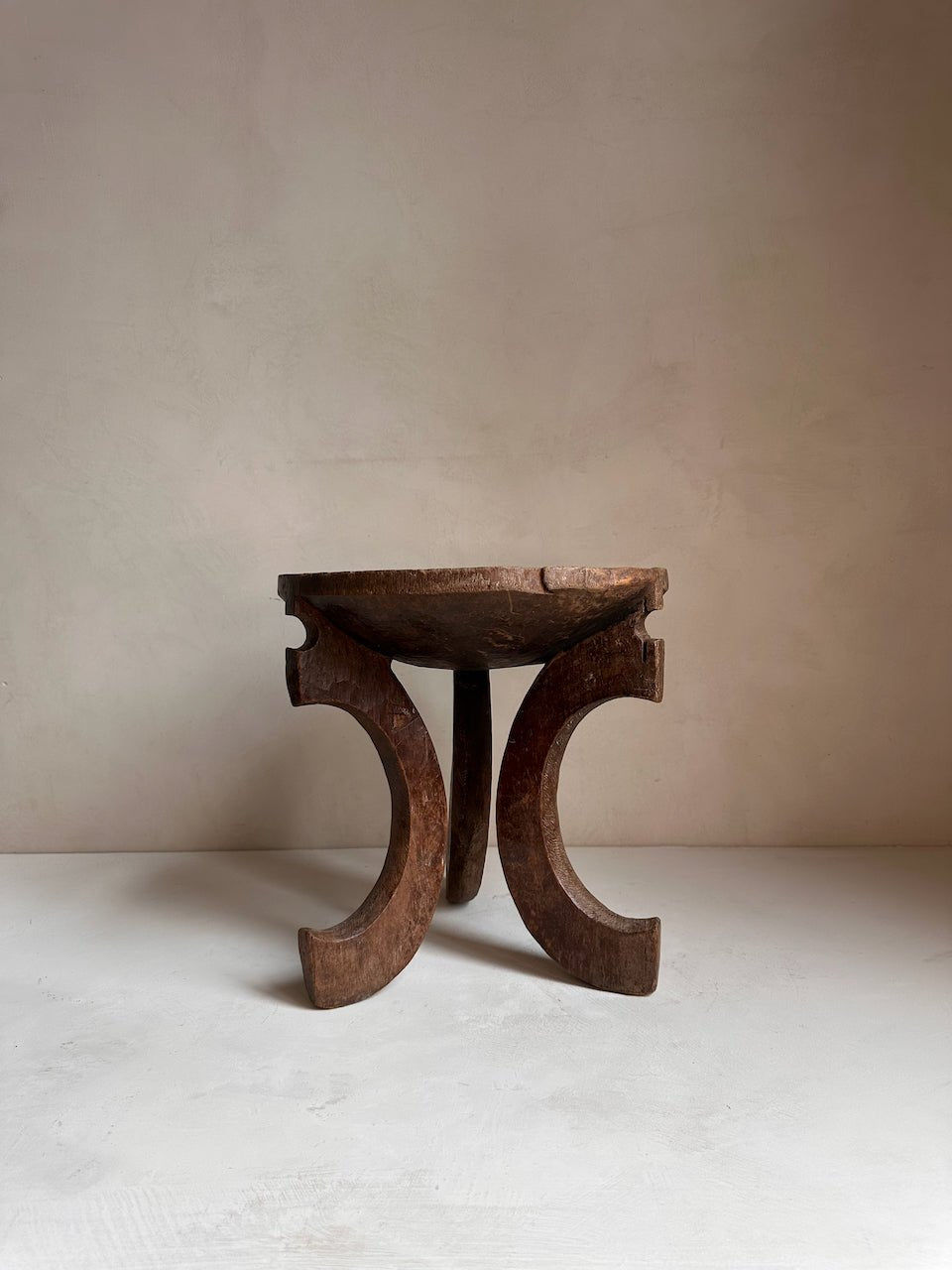 The Corner - Oromo stool Nº 71 - African Benches & Stools